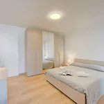 Red House Terrace Private - Happy * Baveno