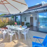 Appartamento Red House Terrace Private - Happy *