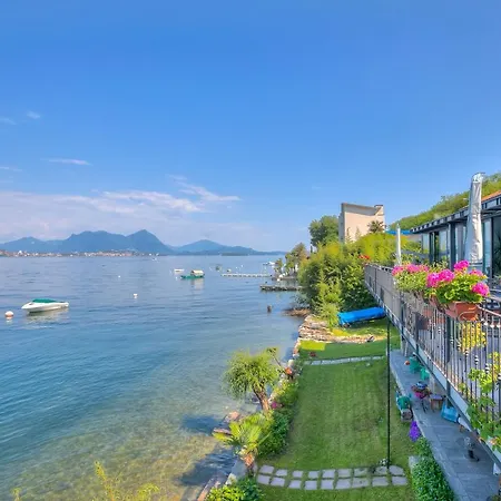 Lägenhet Red House Terrace Private - Happy Baveno