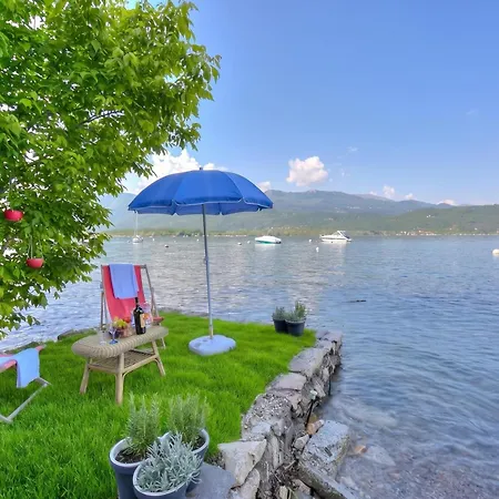 Red House Terrace Private - Happy Baveno